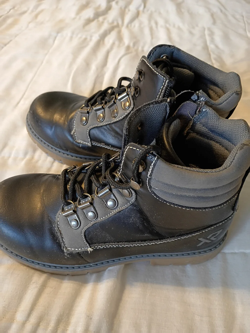 Source Unknown Kids Black and Gray Lace-Up Boots